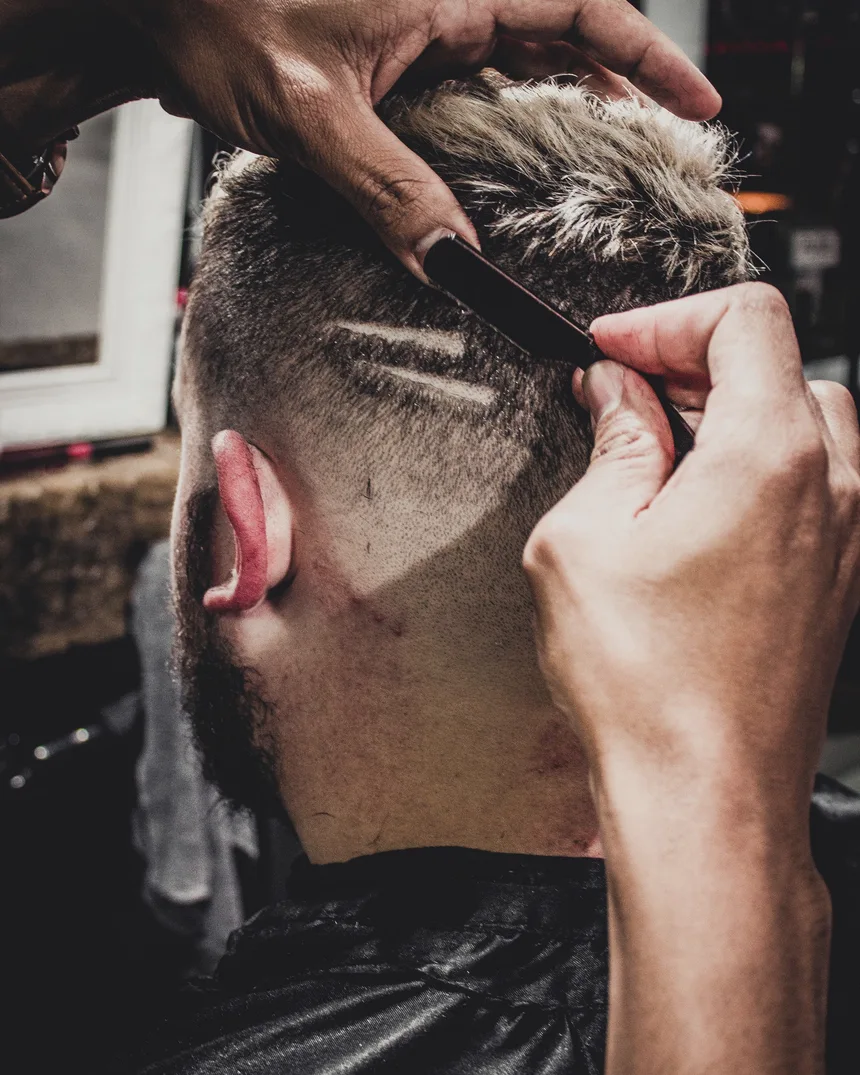 Taille de barbe et rasage chez L'adresse pour lui
